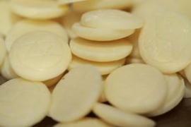 WHITE COMPOUND CHOCOLATE BUTTONS 1KG 